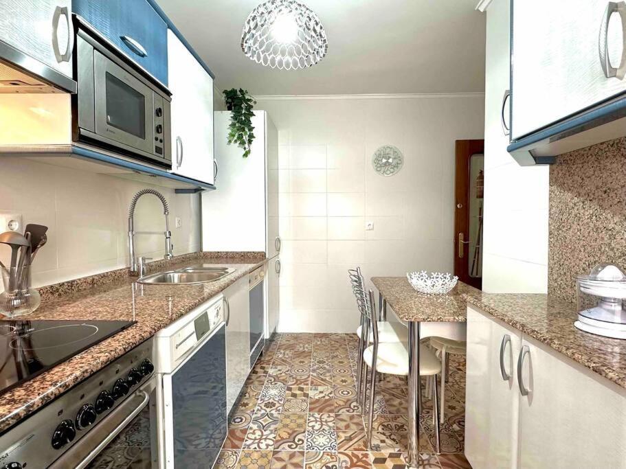 Apartamento En El Casco Antiguo Castro Urdiales Exterior foto